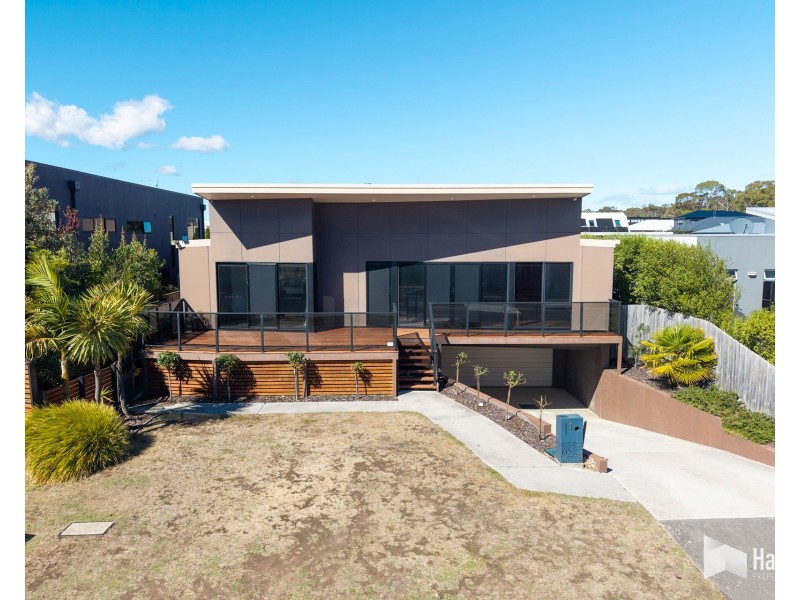 1 Cabernet Court, Hawley Beach TAS 7307