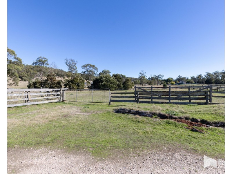 8967 Bass Highway, Latrobe TAS 7307