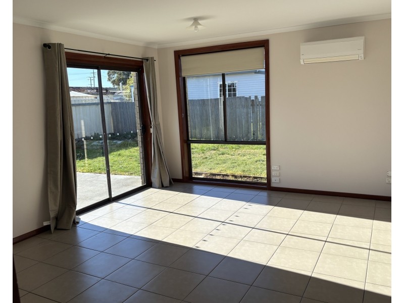 2/28 Brooke Street, East Devonport TAS 7310