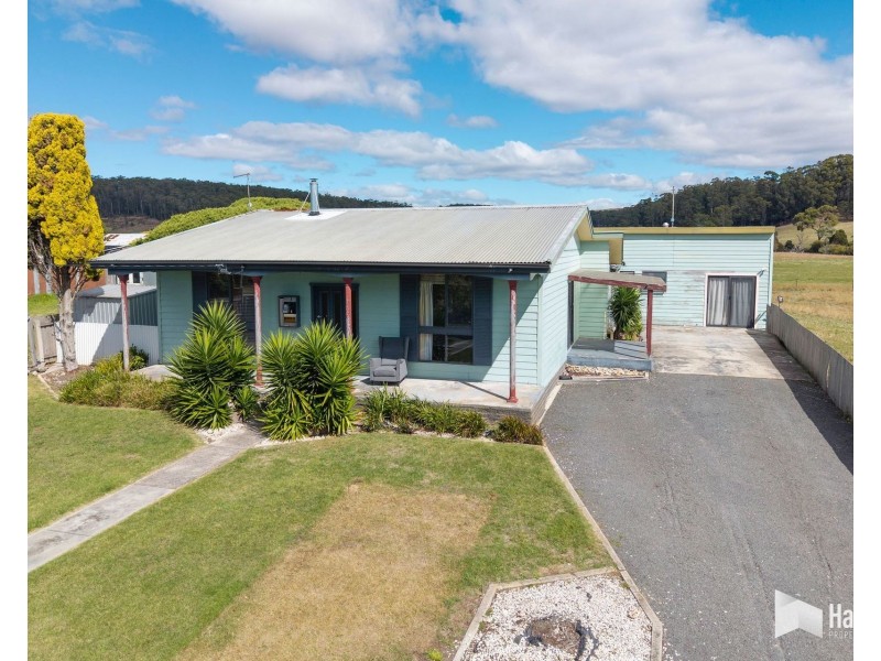 210 Westella Drive, Turners Beach TAS 7315