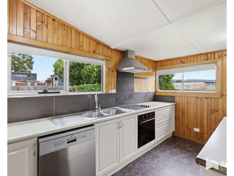 210 Westella Drive, Turners Beach TAS 7315