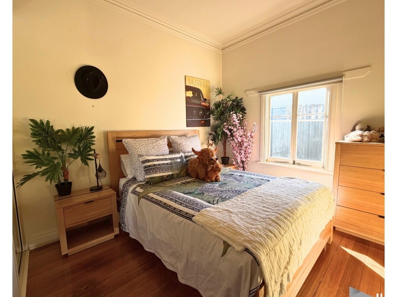 16 Henry Street, Devonport TAS 7310