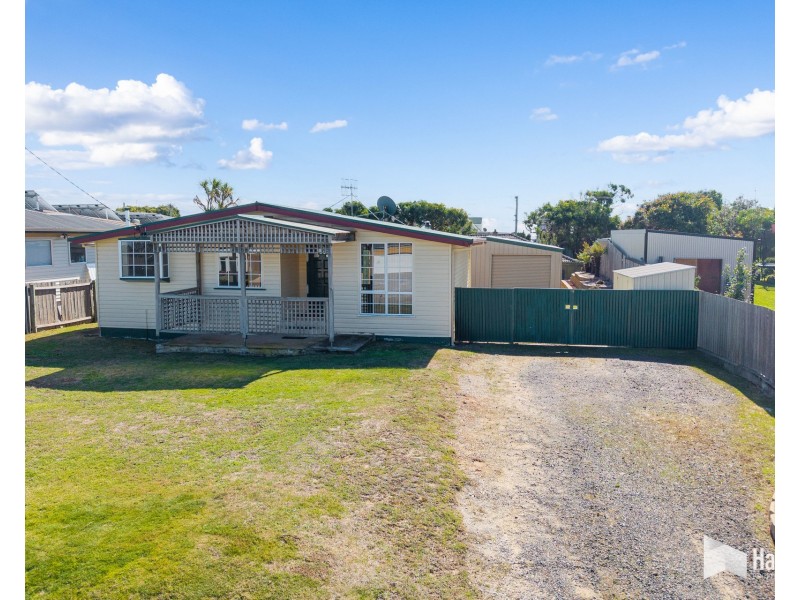 33 Turners Avenue, Turners Beach TAS 7315