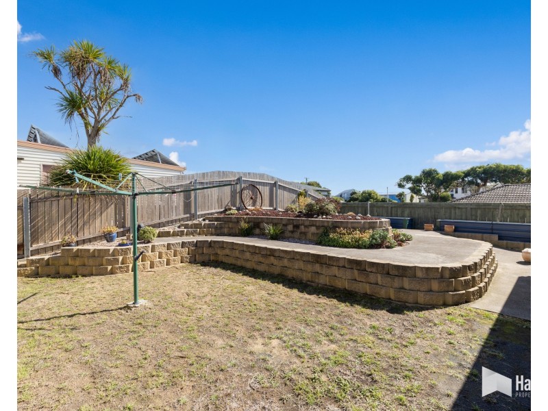 33 Turners Avenue, Turners Beach TAS 7315