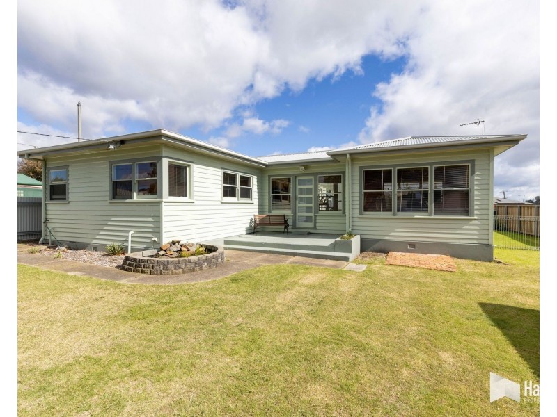22 Tarleton Street, East Devonport TAS 7310