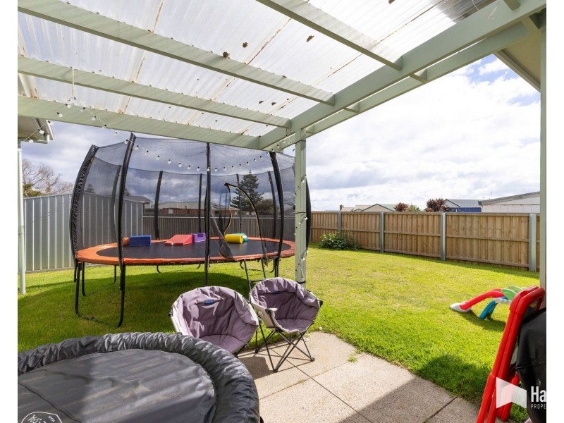 22 Tarleton Street, East Devonport TAS 7310