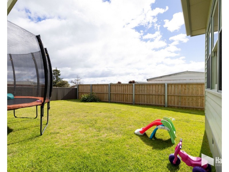 22 Tarleton Street, East Devonport TAS 7310