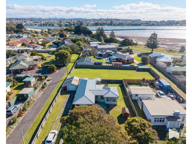 22 Tarleton Street, East Devonport TAS 7310