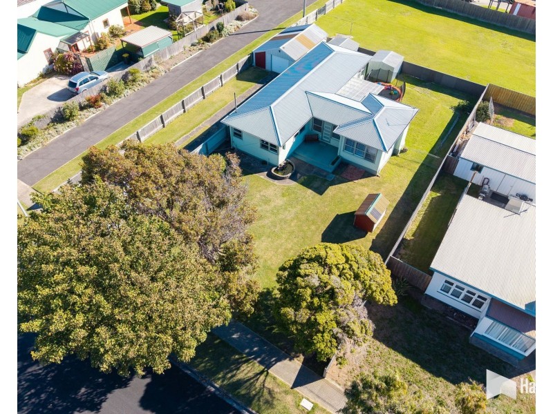 22 Tarleton Street, East Devonport TAS 7310