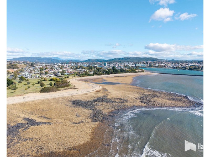 22 Tarleton Street, East Devonport TAS 7310