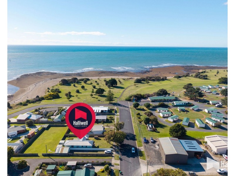 22 Tarleton Street, East Devonport TAS 7310