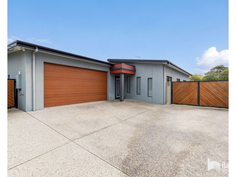 8 James Street, Devonport TAS 7310