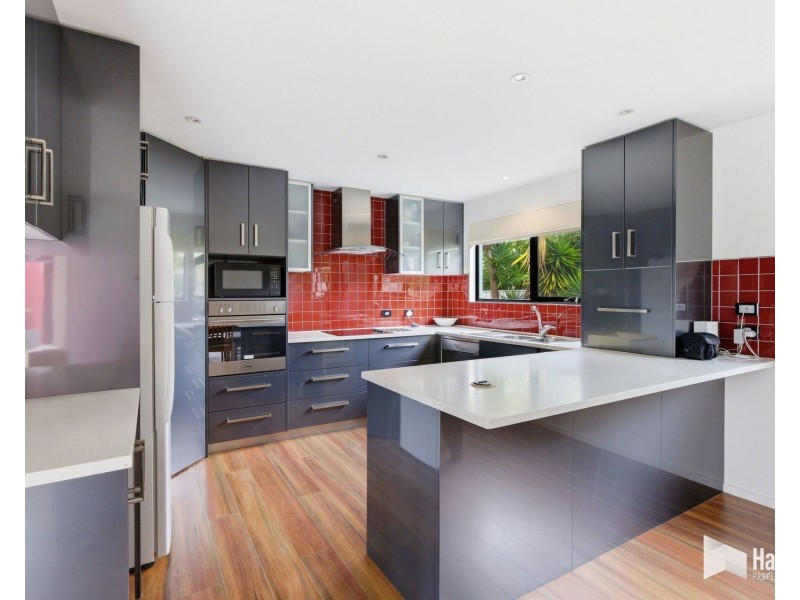 8 James Street, Devonport TAS 7310