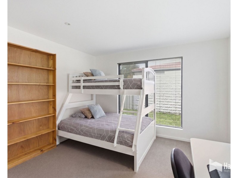 8 James Street, Devonport TAS 7310