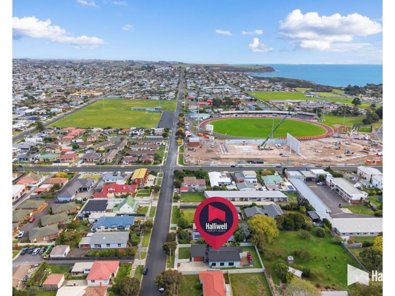 8 James Street, Devonport TAS 7310