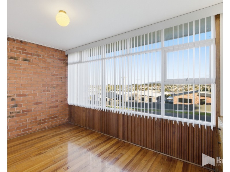 2/1 Percy Street, Devonport TAS 7310