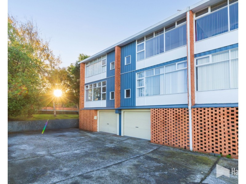 2/1 Percy Street, Devonport TAS 7310