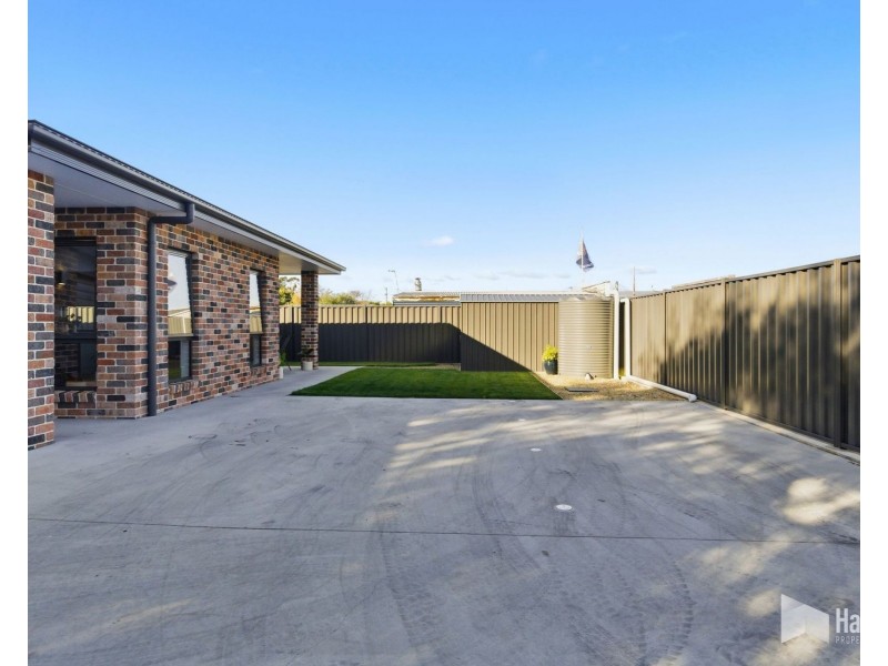 2/19 Alberta Street, Latrobe TAS 7307
