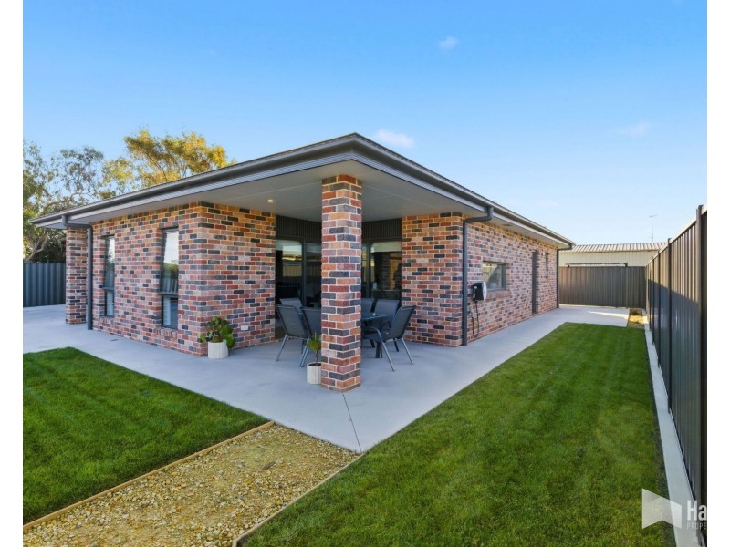 2/19 Alberta Street, Latrobe TAS 7307