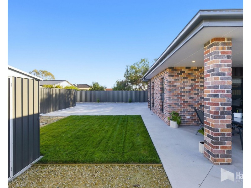 2/19 Alberta Street, Latrobe TAS 7307