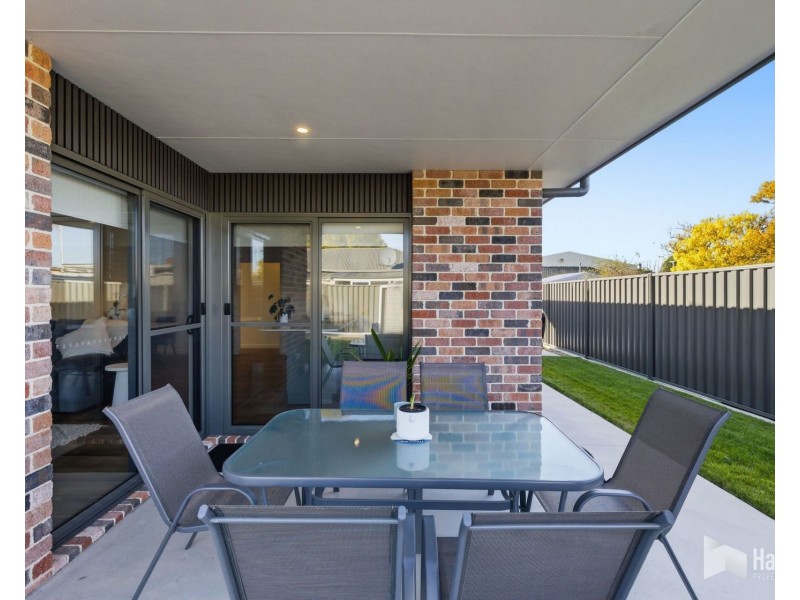 2/19 Alberta Street, Latrobe TAS 7307