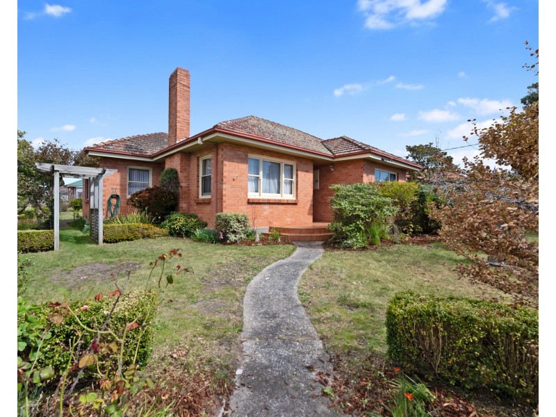 67 Madden Street, Devonport TAS 7310