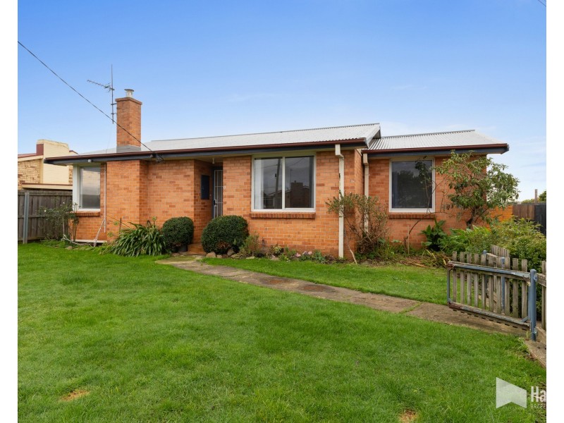 5 Caringa Place, Devonport TAS 7310