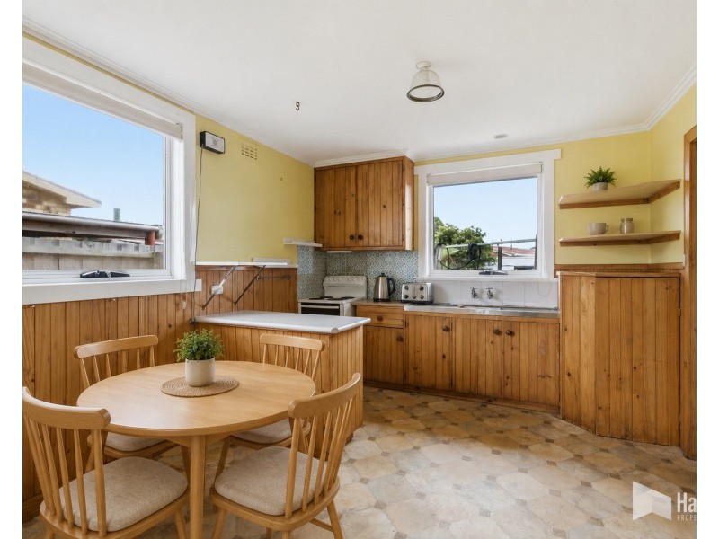 5 Caringa Place, Devonport TAS 7310