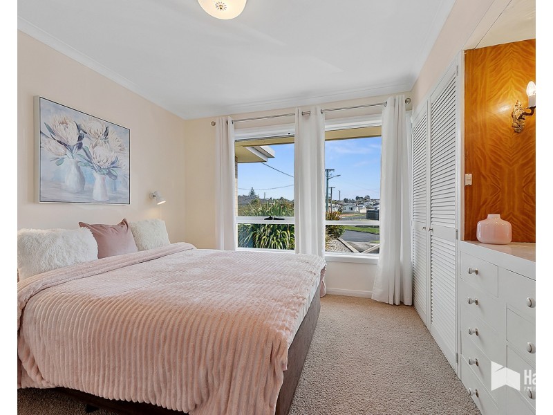 4 Sunnyside Court, Devonport TAS 7310