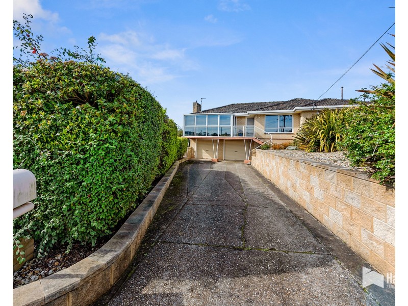 4 Sunnyside Court, Devonport TAS 7310