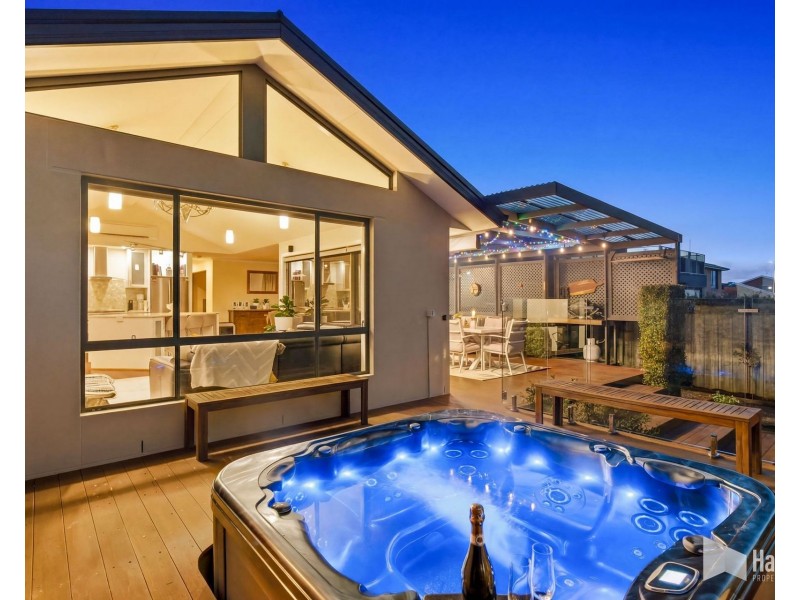 33 Paradise Place, Hawley Beach TAS 7307