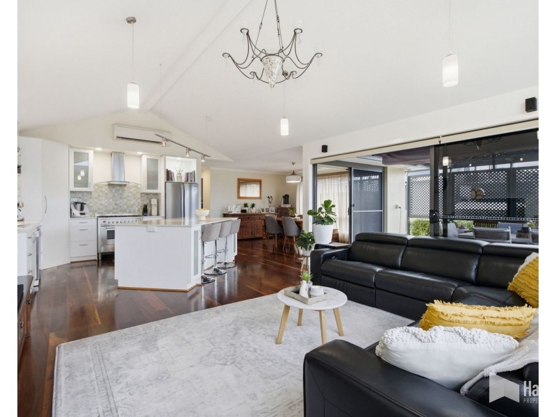 33 Paradise Place, Hawley Beach TAS 7307