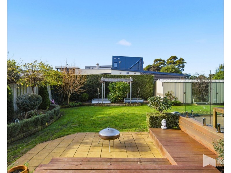 33 Paradise Place, Hawley Beach TAS 7307