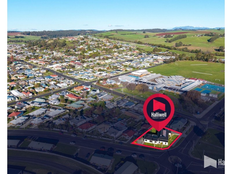 8 Alexandra Road, Ulverstone TAS 7315