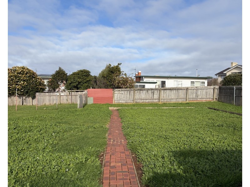 233 Steele Street, Devonport TAS 7310