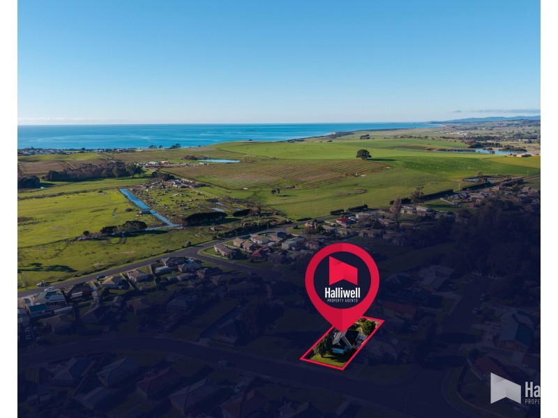 39 Loane Avenue, East Devonport TAS 7310