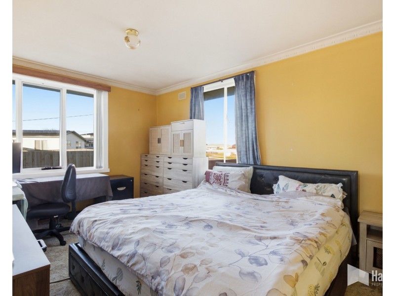2 Eagling Place, Devonport TAS 7310