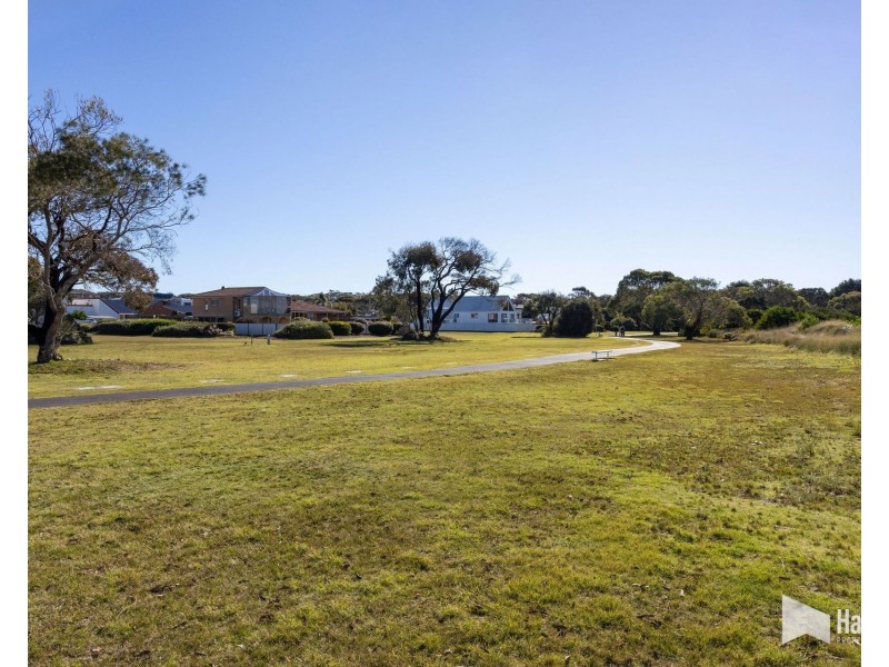 1/29 Bluewater Crescent, Shearwater TAS 7307