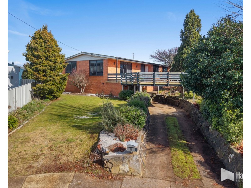 11 Nyora Court, Miandetta TAS 7310