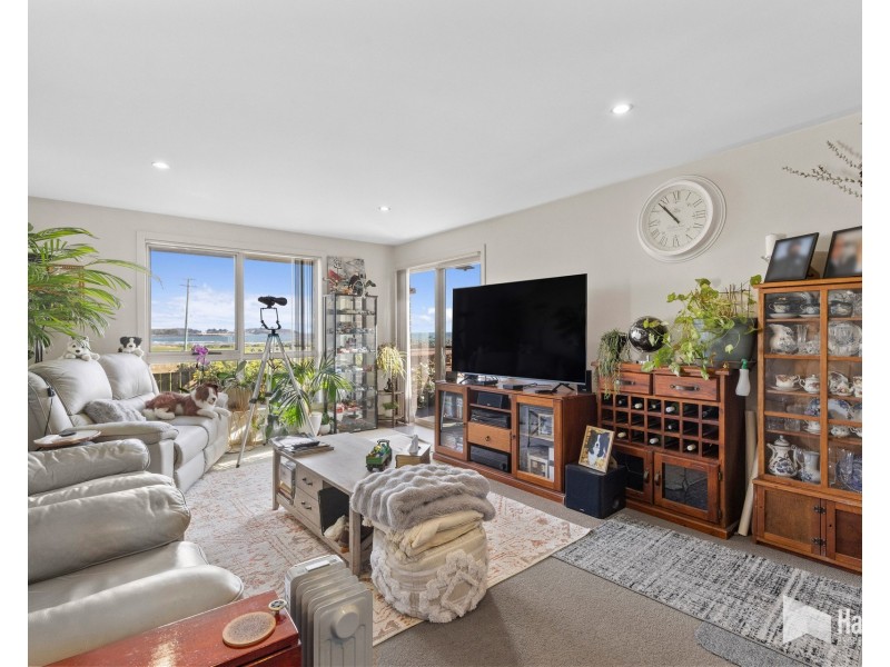 10/5 Pardoe Esplanade, East Devonport TAS 7310
