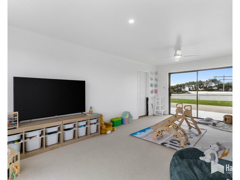 7 Susan Street, Turners Beach TAS 7315