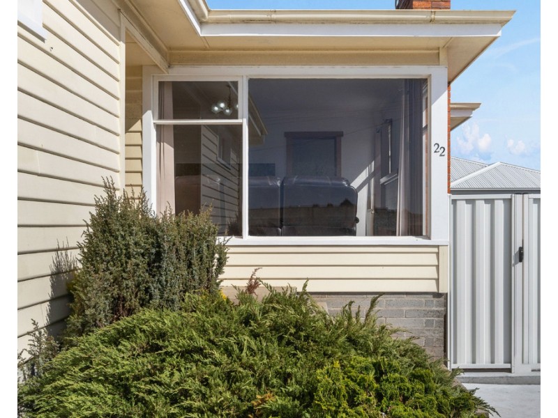 22 Churchill Avenue, Devonport TAS 7310