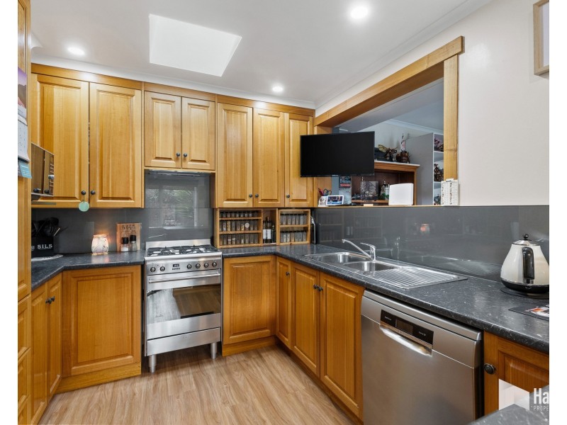 36 Greenway Avenue, Devonport TAS 7310