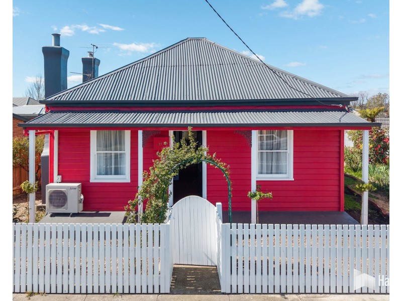 17 Hamilton Street, Latrobe TAS 7307
