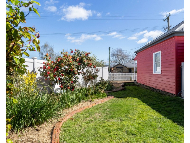 17 Hamilton Street, Latrobe TAS 7307