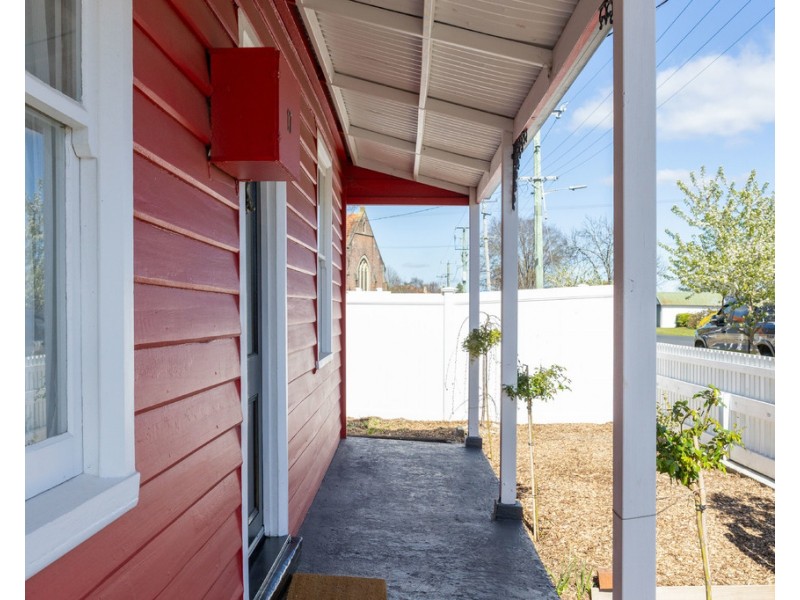 17 Hamilton Street, Latrobe TAS 7307