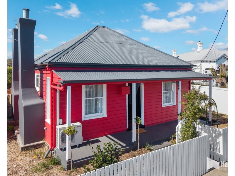 17 Hamilton Street, Latrobe TAS 7307