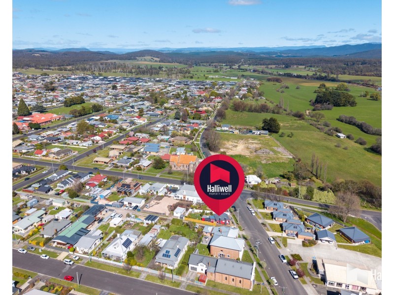 17 Hamilton Street, Latrobe TAS 7307