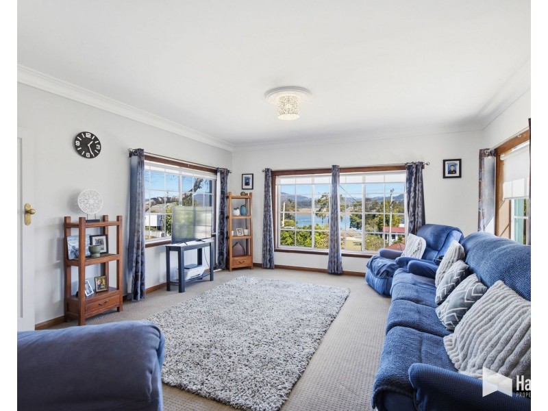 97 River Road, Ambleside TAS 7310