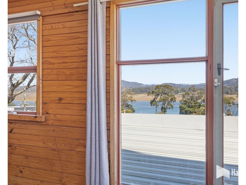 97 River Road, Ambleside TAS 7310